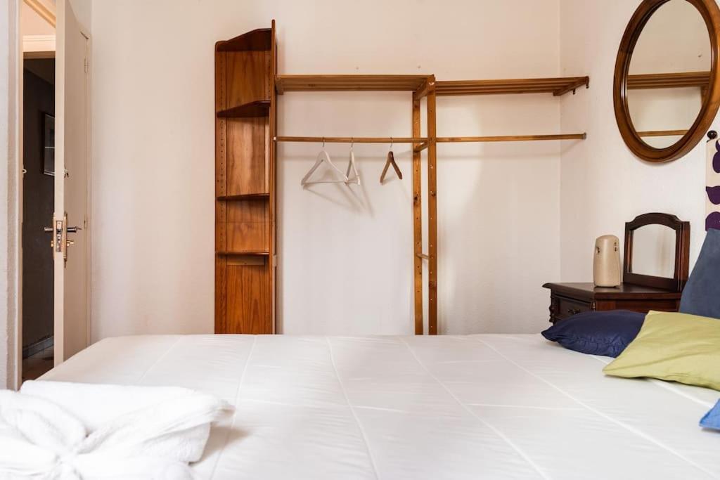 Apartmán Gaudi 51 Barcelona Exteriér fotografie