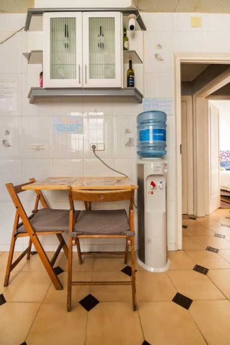 Apartmán Gaudi 51 Barcelona Exteriér fotografie